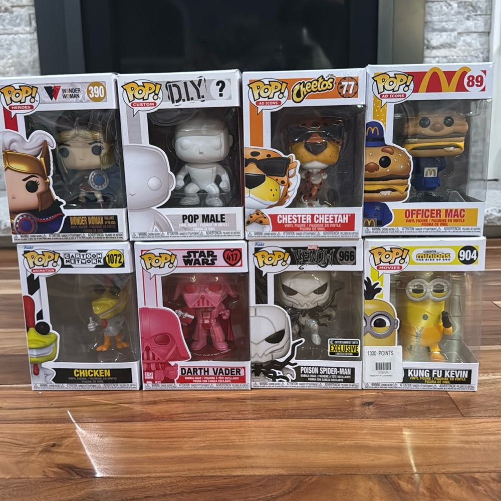 Funko pop! 8 new in box figures minion Star Wars spider-man Wonder Woman lot